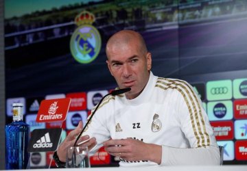 Zidane defende Marcelo de críticas no Real Madrid: 