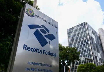 Receita Federal revoga ato normativo sobre fiscalização do Pix e anuncia medida provisória para proteger usuários