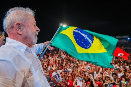 Aos 77 anos, Lula é eleito para o 3º mandato de presidente da República