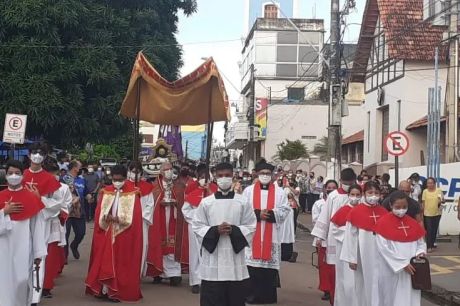 Confira as Vias-sacras, procissões e espetáculos sacros na Arquidiocese de Santarém