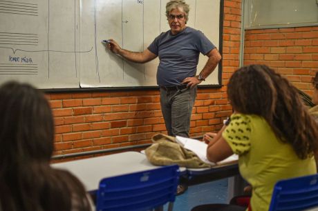 Ampliado prazo para ajuste na formação de professores do ensino básico