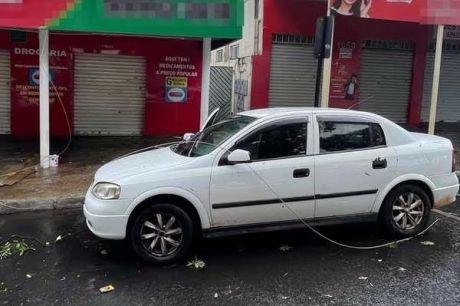 Equatorial Pará orienta sobre como proceder em caso de quedas de fiação elétrica sobre o carro