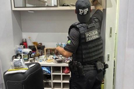 Polícia Federal deflagra Operação Flygold II para combater tráfico ilegal de ouro extraído de terras indígenas