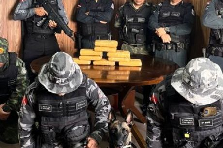 Forças de segurança apreendem 10,2 kg de droga em embarcação no Baixo Amazonas