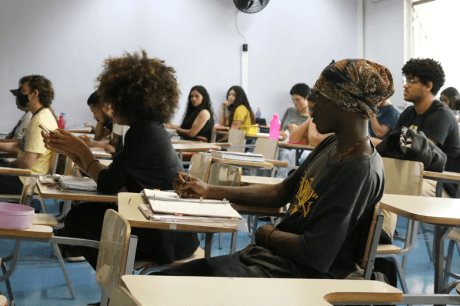 Universidades federais oferecem curso sobre relações étnico-raciais