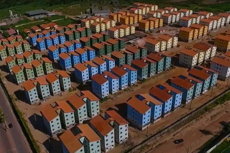 Prefeitura de Santarém inicia processo de regularização documental para moradores do Residencial Moaçara