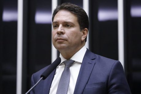 Comissão aprova projeto que libera crédito para quem pedir nota fiscal