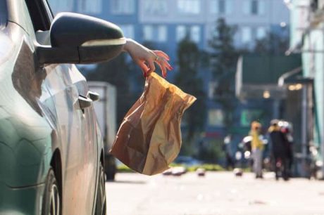 Alerta nas Estradas: Descarte Irregular Agora é Crime!